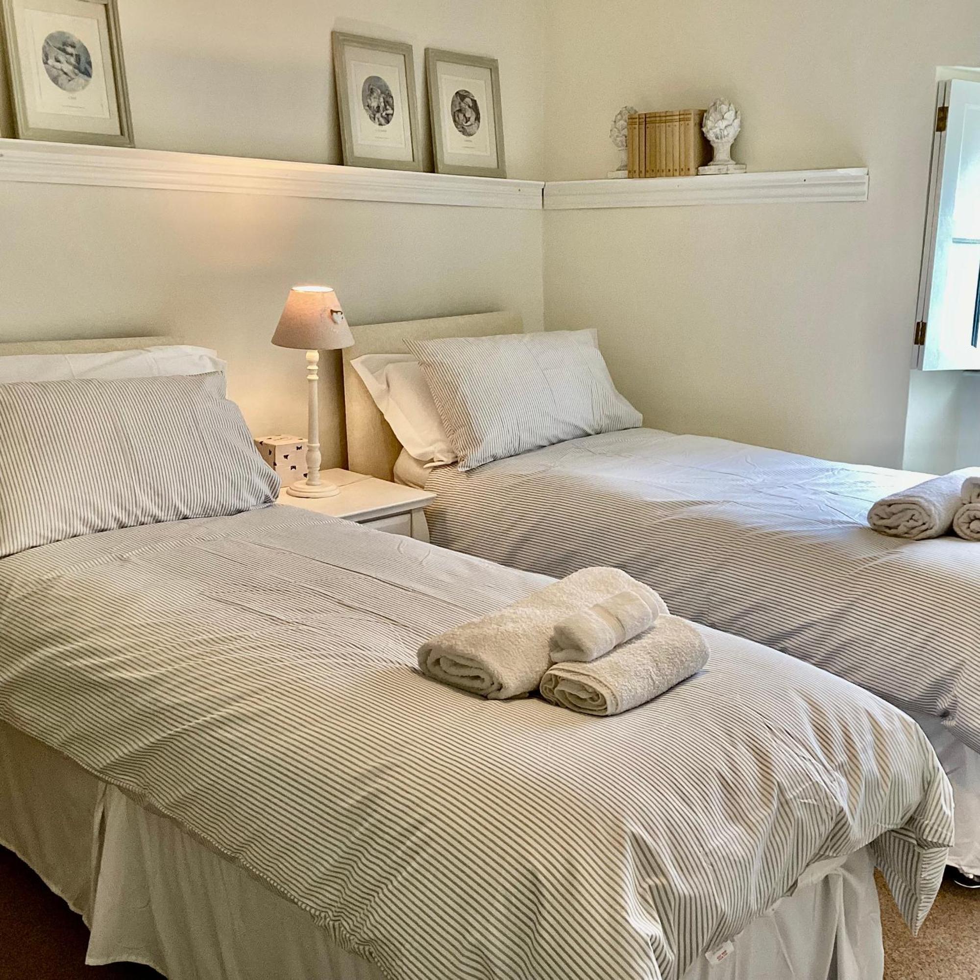 Tythe Barn Cottage غلاستونبري المظهر الخارجي الصورة